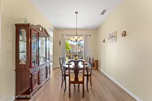 1005 Blau Ct NW, Palm Bay, FL 32907 - Photo 10