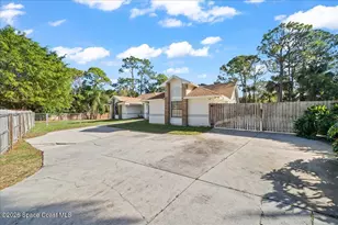 3055 Kershaw Ct, Melbourne, FL 32934 - Photo 4