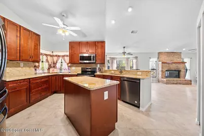3055 Kershaw Court, Melbourne, FL 32934 - Photo 10
