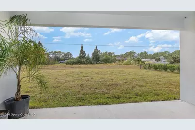 323 Santa Martia Street SW, Palm Bay, FL 32908 - Photo 12