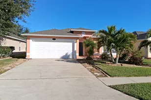 4550 Bellaluna Dr, Melbourne, FL 32904 - Photo 40