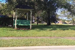 4550 Bellaluna Dr, Melbourne, FL 32904 - Photo 38