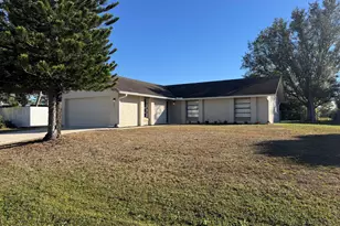 934 Lynbrook St NW, Palm Bay, FL 32907 - Photo 1