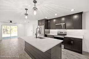 1032 Tevis St SE, Palm Bay, FL 32909 - Photo 10