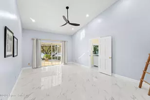 662 Rossmoor Cir, Melbourne, FL 32940 - Photo 10