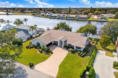 662 Rossmoor Circle, Melbourne, FL 32940 - Photo 2