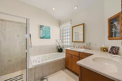 811 Glen Abbey Way, Melbourne, FL 32940 - Photo 16