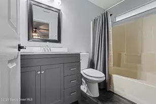 722 Geary St SW, Palm Bay, FL 32908 - Photo 16