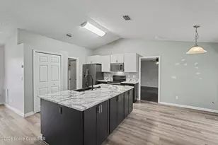 722 Geary St SW, Palm Bay, FL 32908 - Photo 12