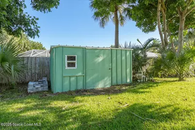 2007 Oak Street, Melbourne Beach, FL 32951 - Photo 18