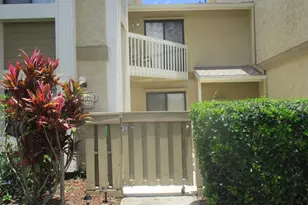 1020 Abada Ct NE, Palm Bay, FL 32905 - Photo 2