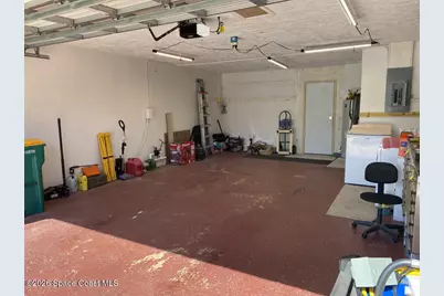 1230 Yacht Club Boulevard, Indian Harbour Beach, FL 32937 - Photo 4