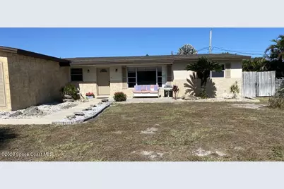 1230 Yacht Club Boulevard, Indian Harbour Beach, FL 32937 - Photo 6