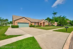 4065 Sand Ridge Dr, Merritt Island, FL 32953 - Photo 4