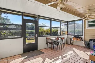 1315 Coventry Cir, Melbourne, FL 32904 - Photo 20