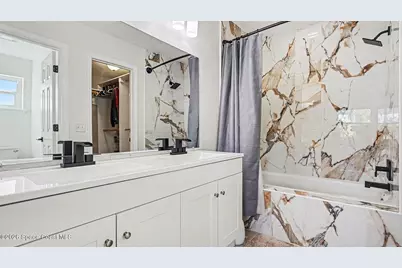 1315 Coventry Circle, Melbourne, FL 32904 - Photo 16