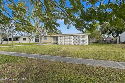 735 Ixora Drive, Melbourne, FL 32935 - Photo 4