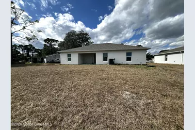 379 Wilton Avenue SW, Melbourne, FL 32908 - Photo 24