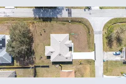 341 Christmas Avenue SE, Palm Bay, FL 32909 - Photo 58