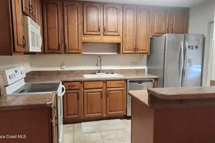 2816 Manor Dr NE, Palm Bay, FL 32905 - Photo 2