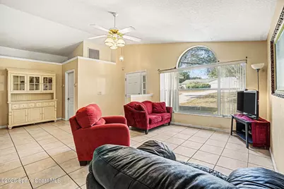 10258 Joanies Run, Leesburg, FL 34748 - Photo 2