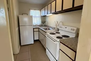 390 W Cocoa Beach Causeway, Cocoa Beach, FL 32931 - Photo 14