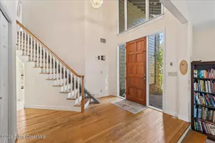 594 Hummingbird Dr, Indialantic, FL 32903 - Photo 4