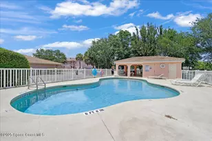 2097 Hidden Grove Ln, Merritt Island, FL 32953 - Photo 4