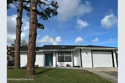 711 Kempten Street NW, Palm Bay, FL 32907 - Photo 1