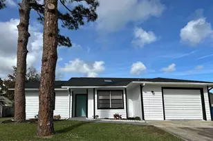 711 Kempten St NW, Palm Bay, FL 32907 - Photo 1