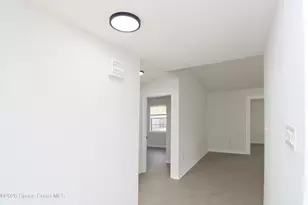 711 Kempten St NW, Palm Bay, FL 32907 - Photo 16