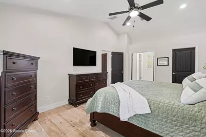 1300 Cypress Trace Drive, Melbourne, FL 32940 - Photo 18