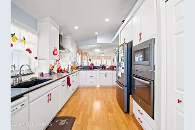 3904 Saint Armens Circle, Melbourne, FL 32934 - Photo 6