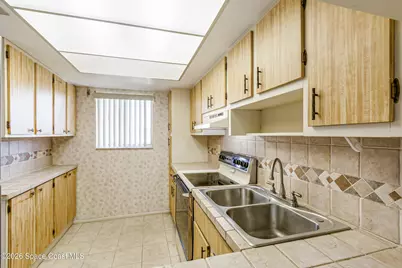 3150 N Harbor City Boulevard #325, Melbourne, FL 32935 - Photo 18