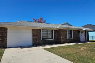 130 Abalone Rd NW, Palm Bay, FL 32907 - Photo 2