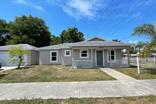 1000 Dames St, Titusville, FL 32780 - Photo 2