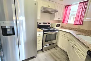 1850 Charlesmont Dr, Indialantic, FL 32903 - Photo 4