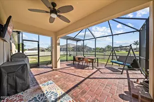 679 Flowerwood Dr SE, Palm Bay, FL 32909 - Photo 22