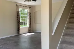 950 Nixon Cir NE, Palm Bay, FL 32907 - Photo 4