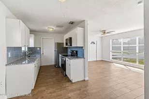 1048 Japonica Ln, Cocoa, FL 32922 - Photo 6