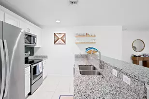 200 Circle Ave, Melbourne, FL 32935 - Photo 10