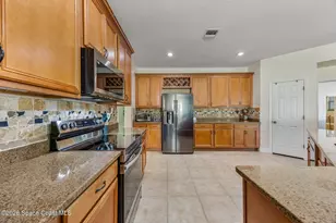 102 Salazar Ln, Sebastian, FL 32958 - Photo 6