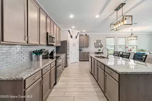 553 Cooper Ct SW, Palm Bay, FL 32908 - Photo 8