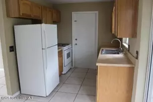 1317 Baker Dr, Melbourne, FL 32901 - Photo 2