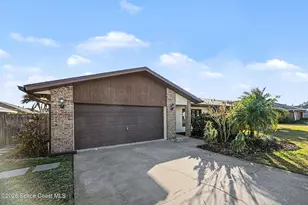 2001 Thistle Dr, Melbourne, FL 32935 - Photo 4