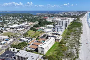 55 N 4th St, Cocoa Beach, FL 32931 - Photo 32