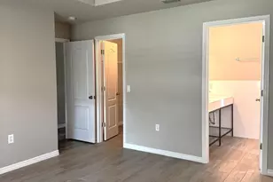 5615 Andrea St, Titusville, FL 32780 - Photo 4