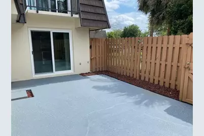 1212 Vista Oaks Circle NE, Palm Bay, FL 32905 - Photo 8