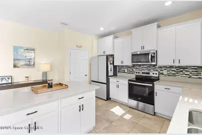 4718 Alligator Flag Circle, West Melbourne, FL 32904 - Photo 2