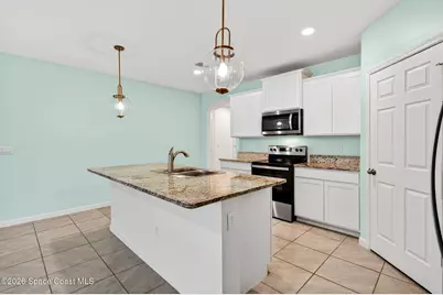 1686 Mineral Loop Drive NW, Palm Bay, FL 32907 - Photo 8